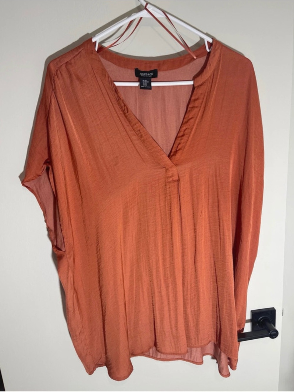 Jones New York Burnt Orange V-Neck Blouse
